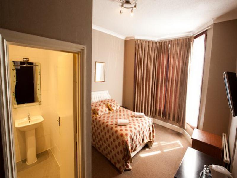 Newham Hotel Лондон Екстер'єр фото