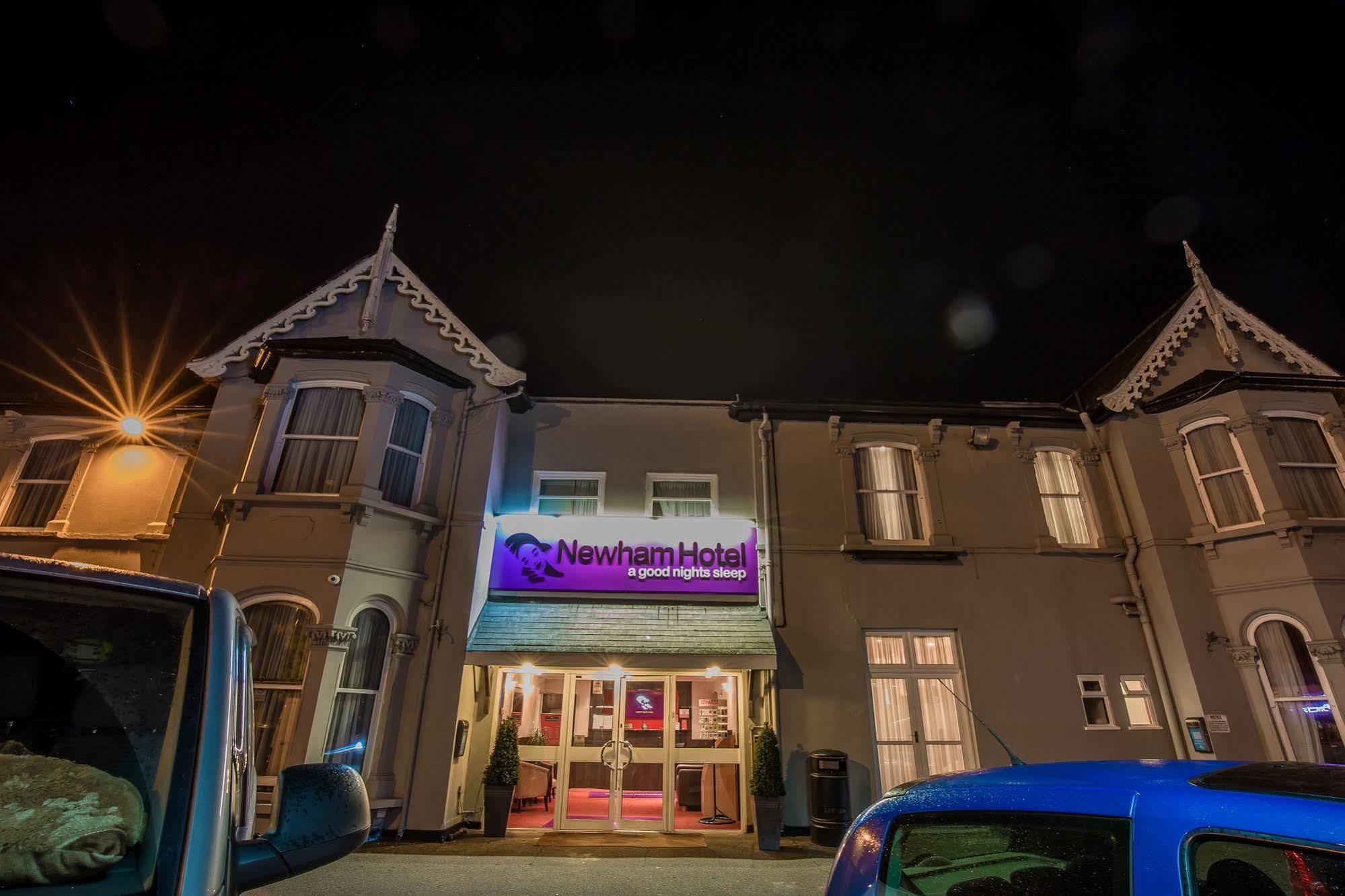 Newham Hotel Лондон Екстер'єр фото