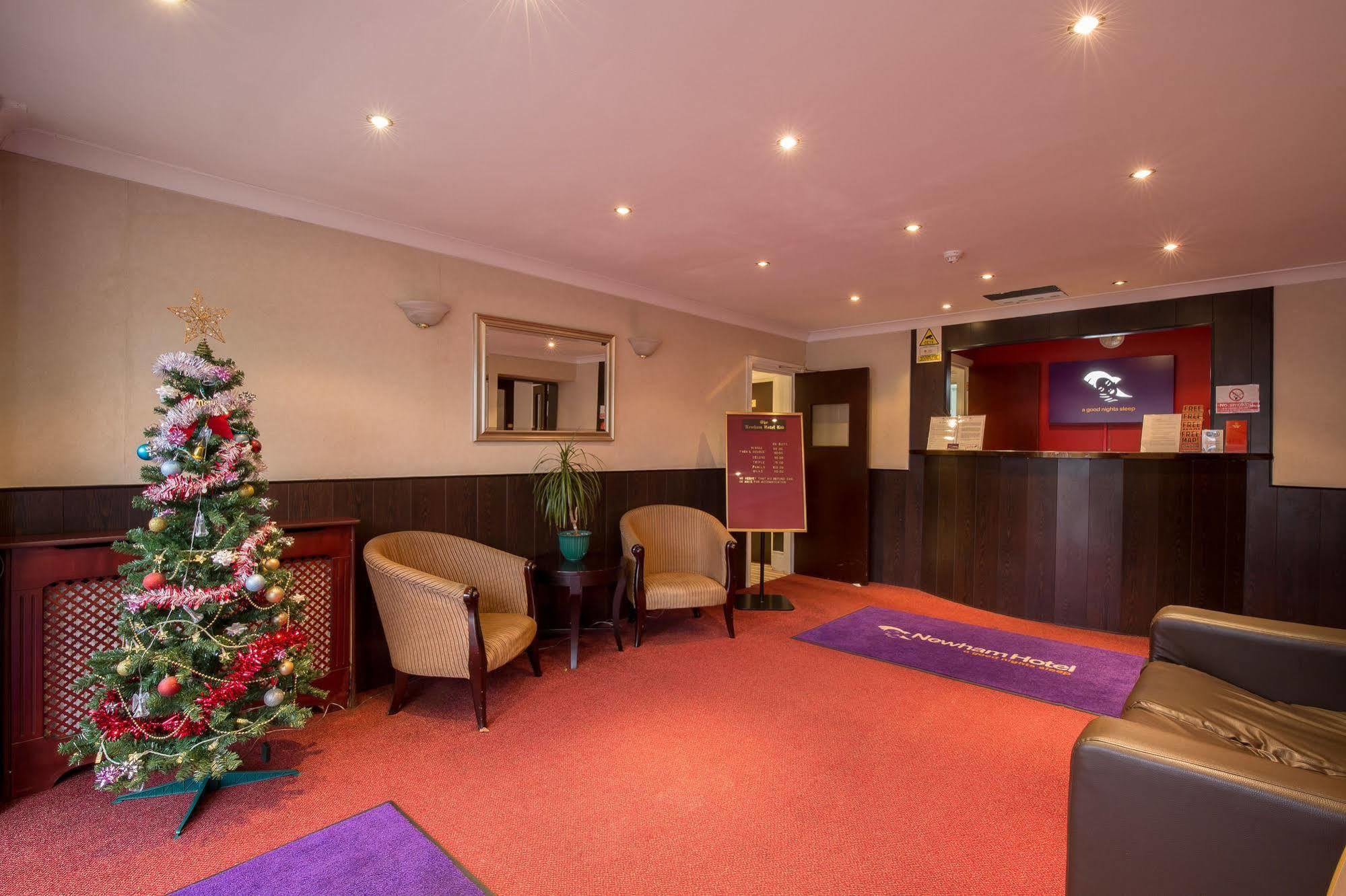Newham Hotel Лондон Екстер'єр фото